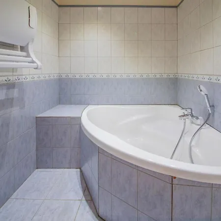 Apartment - Au Coeur Des Vignes - 80m2 - Calme Montans
